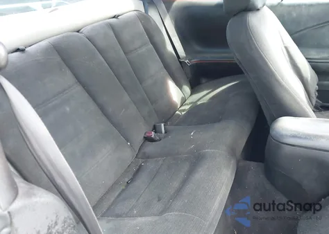 2000 Ford Mustang z USA, uszkodzony, nr VIN 1FAFP4046YF113353